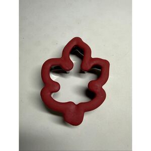 Wilton comfort- grip cookie cutter leaf shape